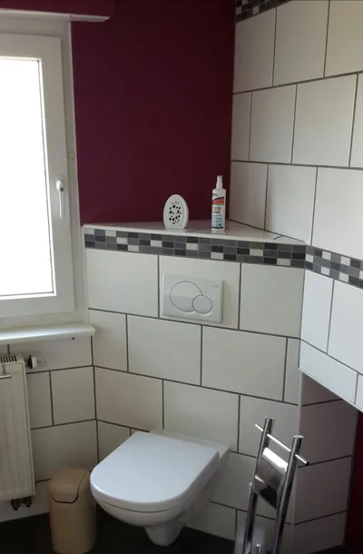 Wohnung 1, WC im Badezimmer
