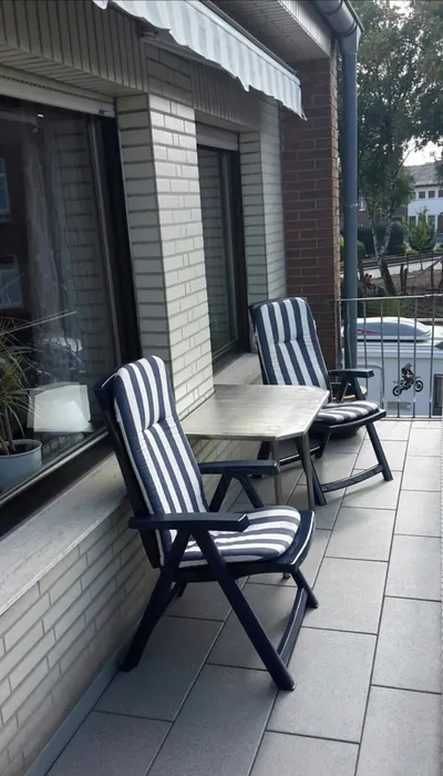 Wohnung 2, Balkon mit Sitzplatz